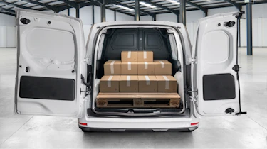 Nissan Townstar - cargo bay (full)