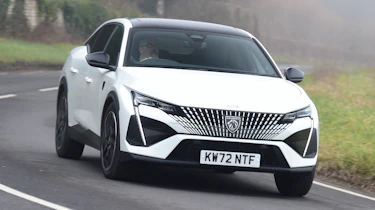 Peugeot 408 - front cornering