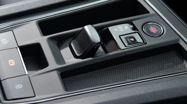 Cupra Formentor - gear selector