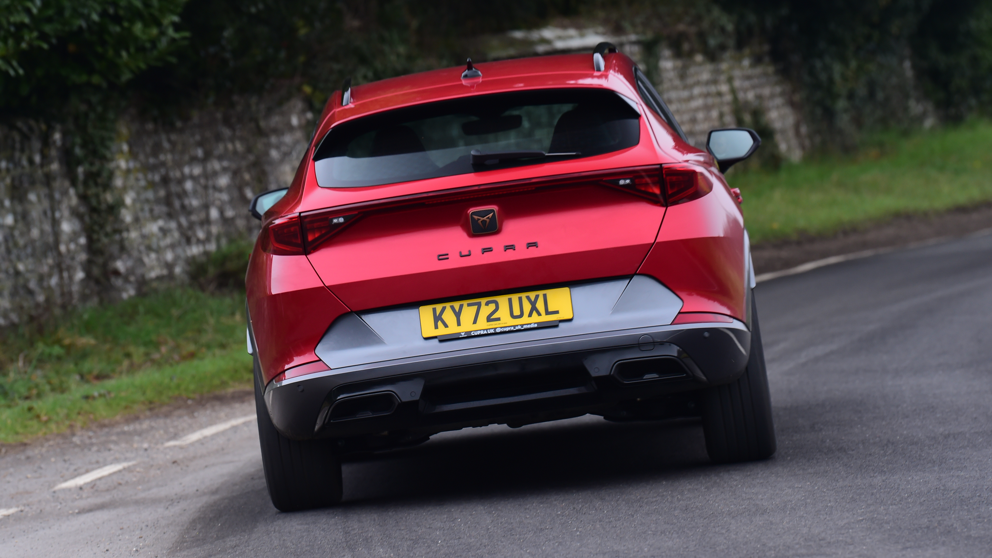 Cupra Formentor - rear cornering