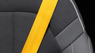 Polestar 2 BST edition 230 - seat belt