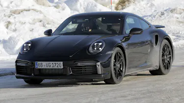 Porsche 911 Turbo S 992.2 facelift (camouflaged) - front