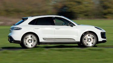 Porsche Macan T - side profile