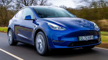 Tesla Model Y Long Range - front tracking