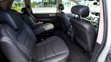 Used SsangYong Turismo - rear seats