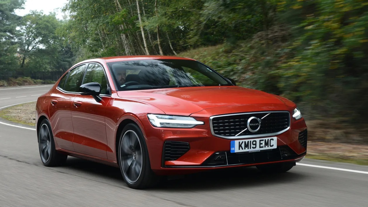 Used Volvo S60 Mk3 - front tracking