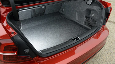 Used Volvo S60 Mk3 - boot
