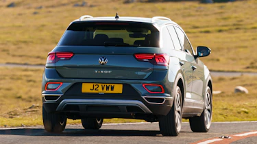 Volkswagen T-Roc - rear