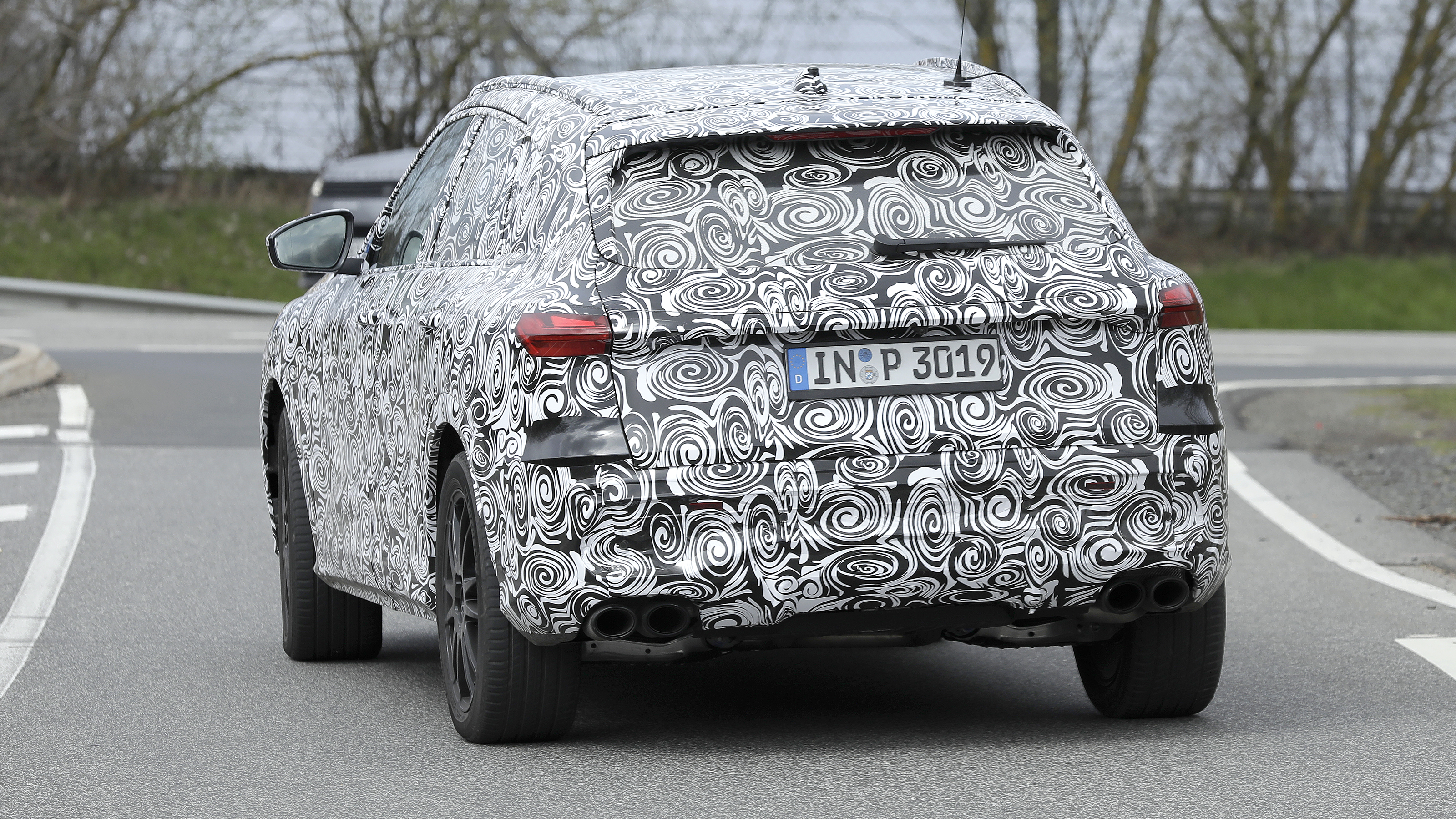 Audi SQ5 (camouflaged) - rear