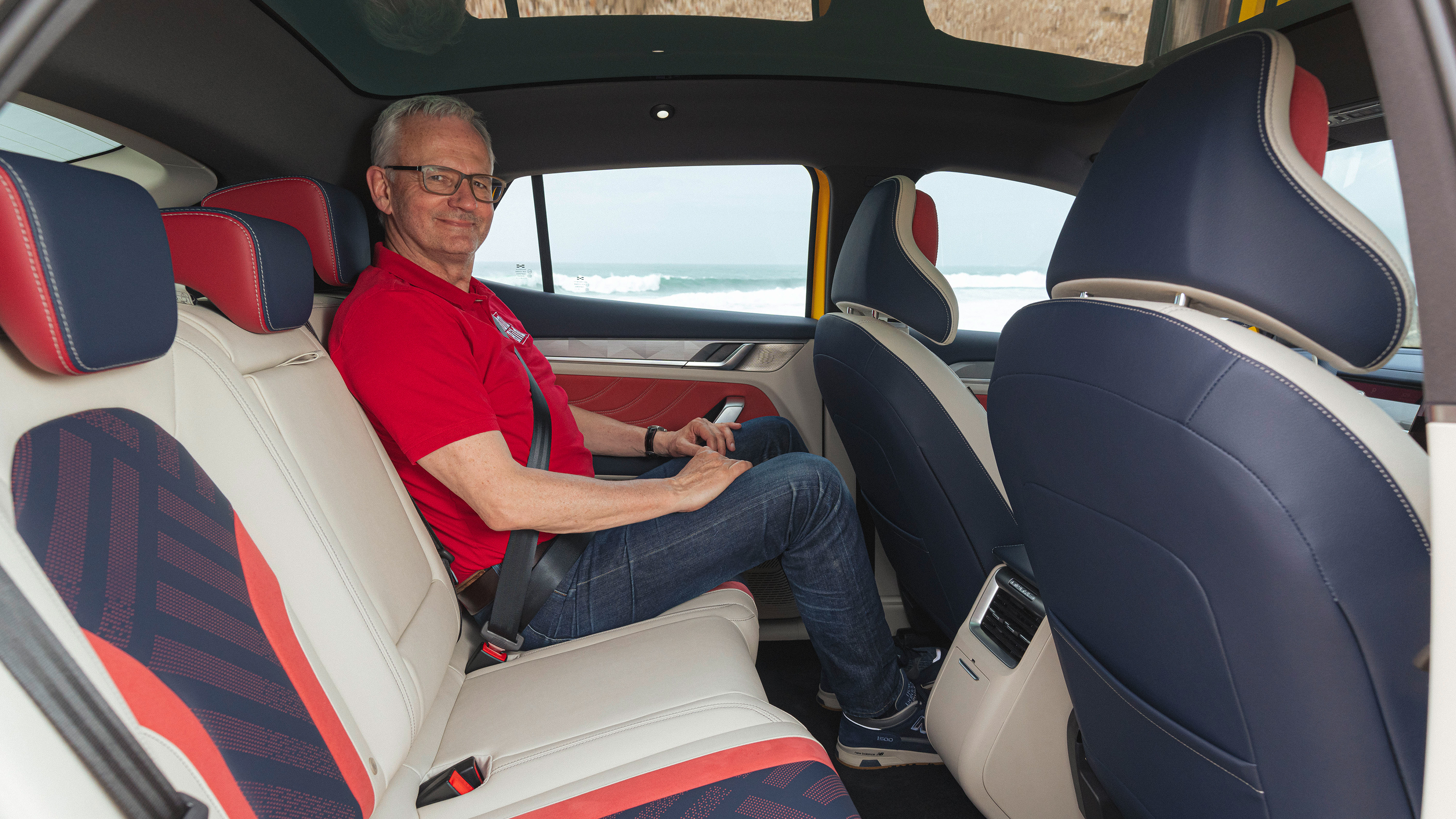 Aiways U6 - sitting in rear seats