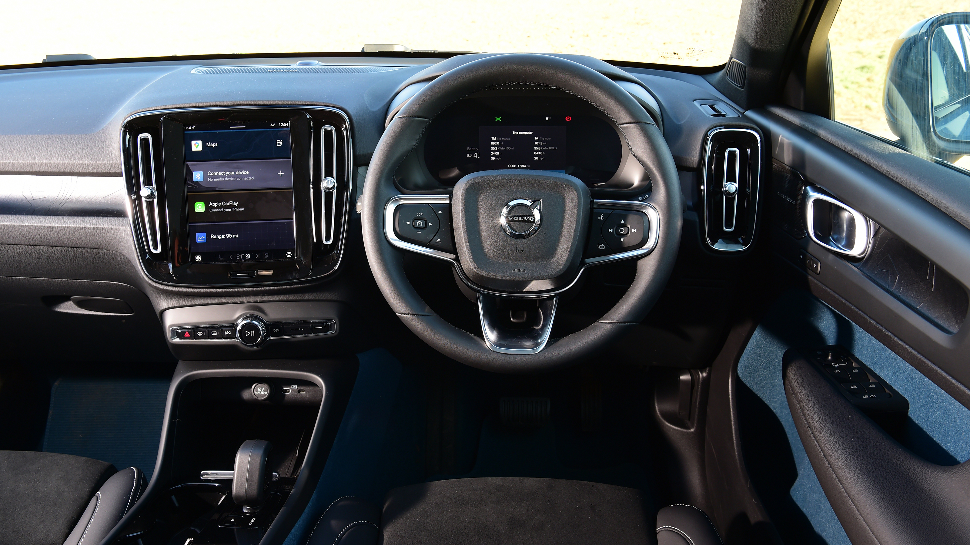Volvo C40 - dashboard
