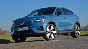 Volvo C40 - front static