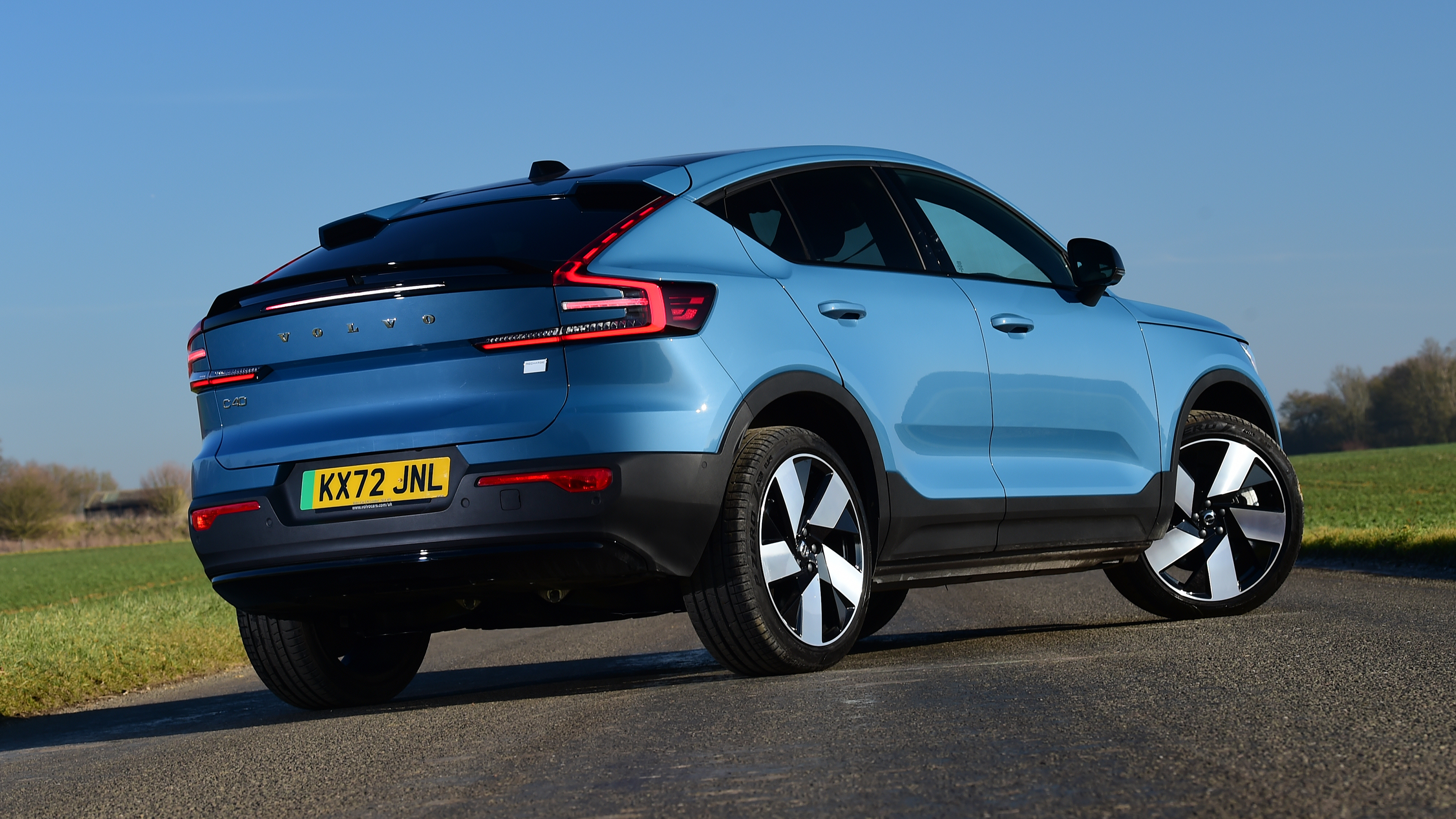 Volvo C40 - rear static