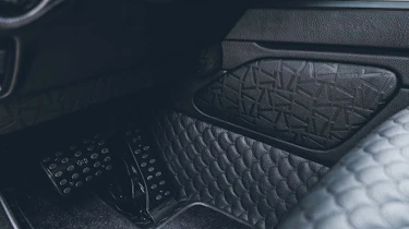 Brabus 900 Superblack official pedals