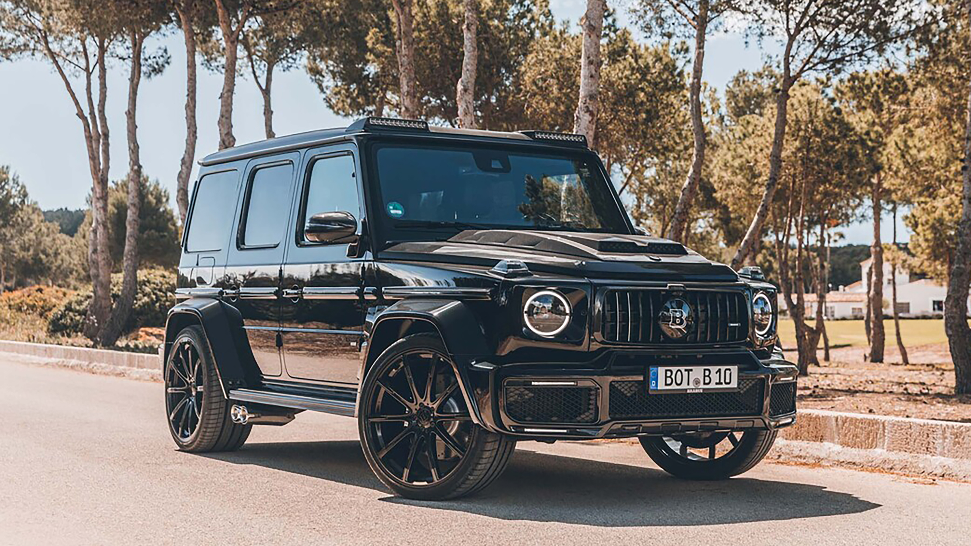 Brabus 900 Superblack official