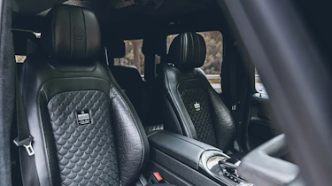 Brabus 900 Superblack official seats