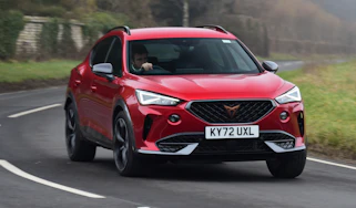 Cupra Formentor - front cornering