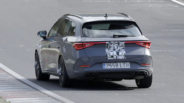 Cupra Leon spy - rear