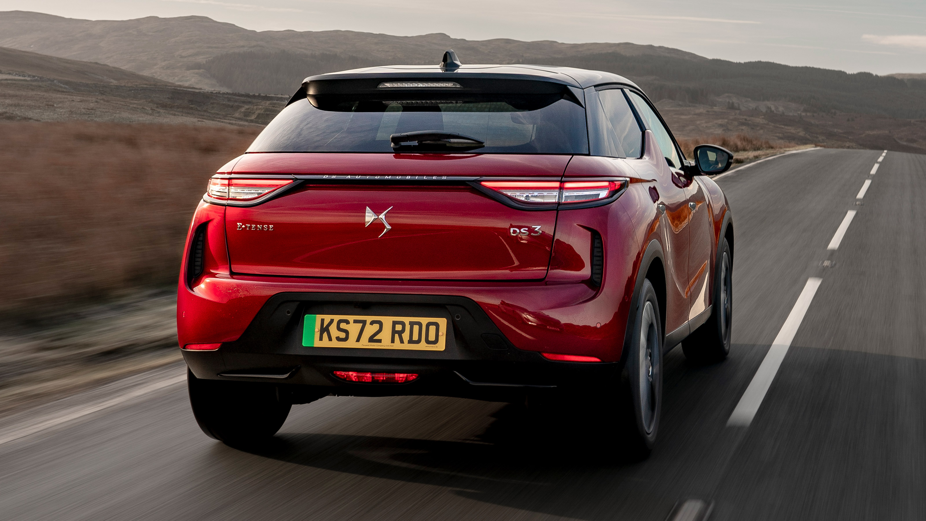 DS 3 E-Tense - rear
