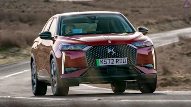 DS 3 E-Tense - front cornering
