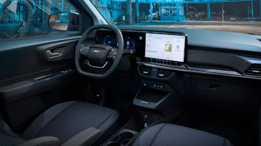 Ford E-Transit Courier - dash