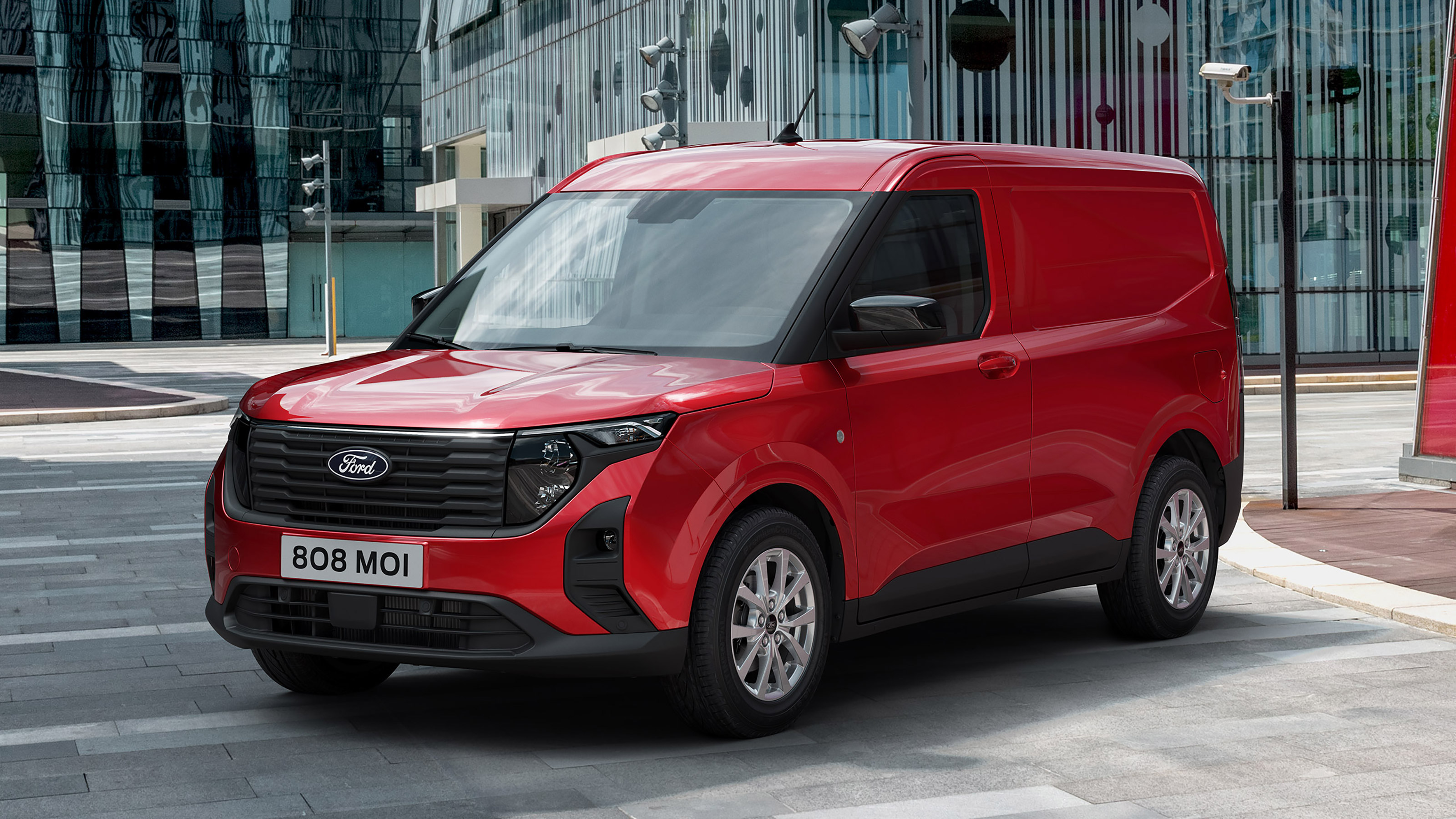 Ford E-Transit Courier - front red