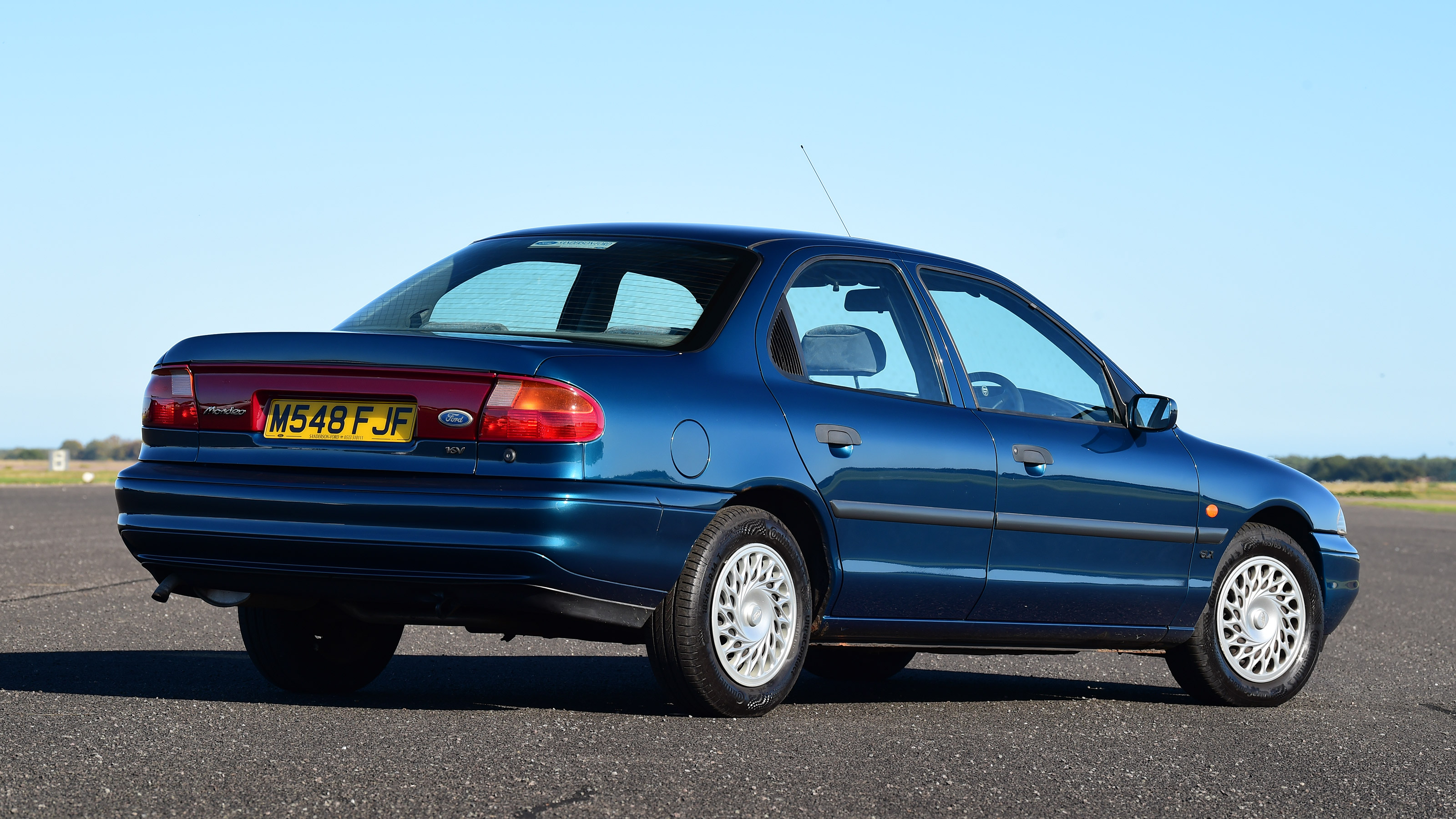 Ford Mondeo Mk1 icon - rear static