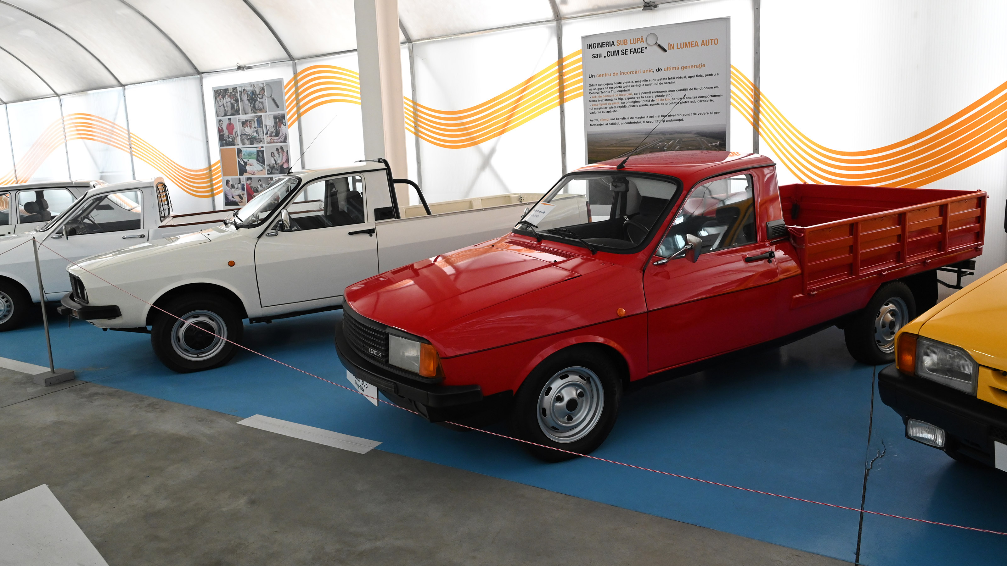 Dacia 1305 drop side pick-up