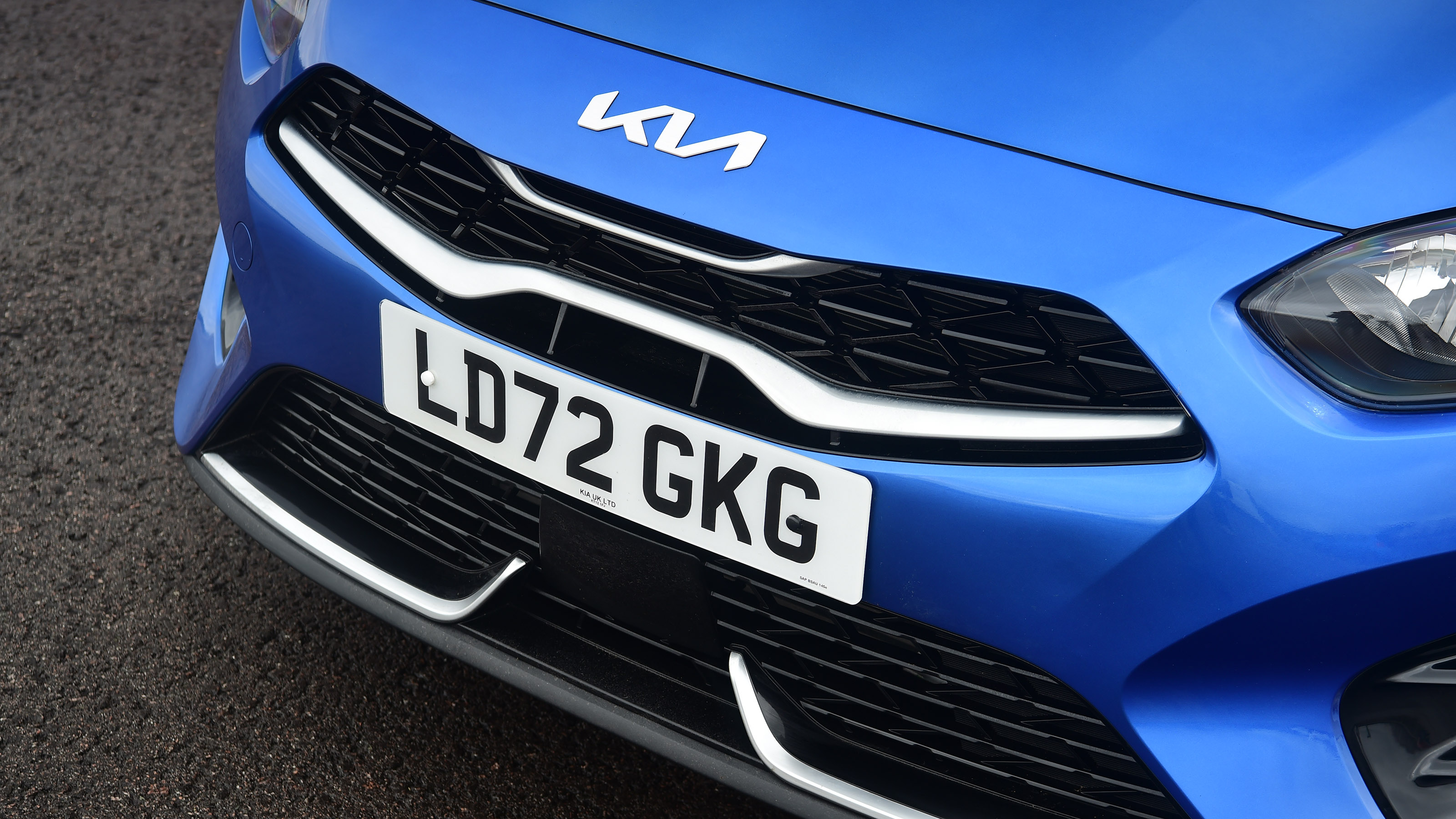 Kia Ceed - grille