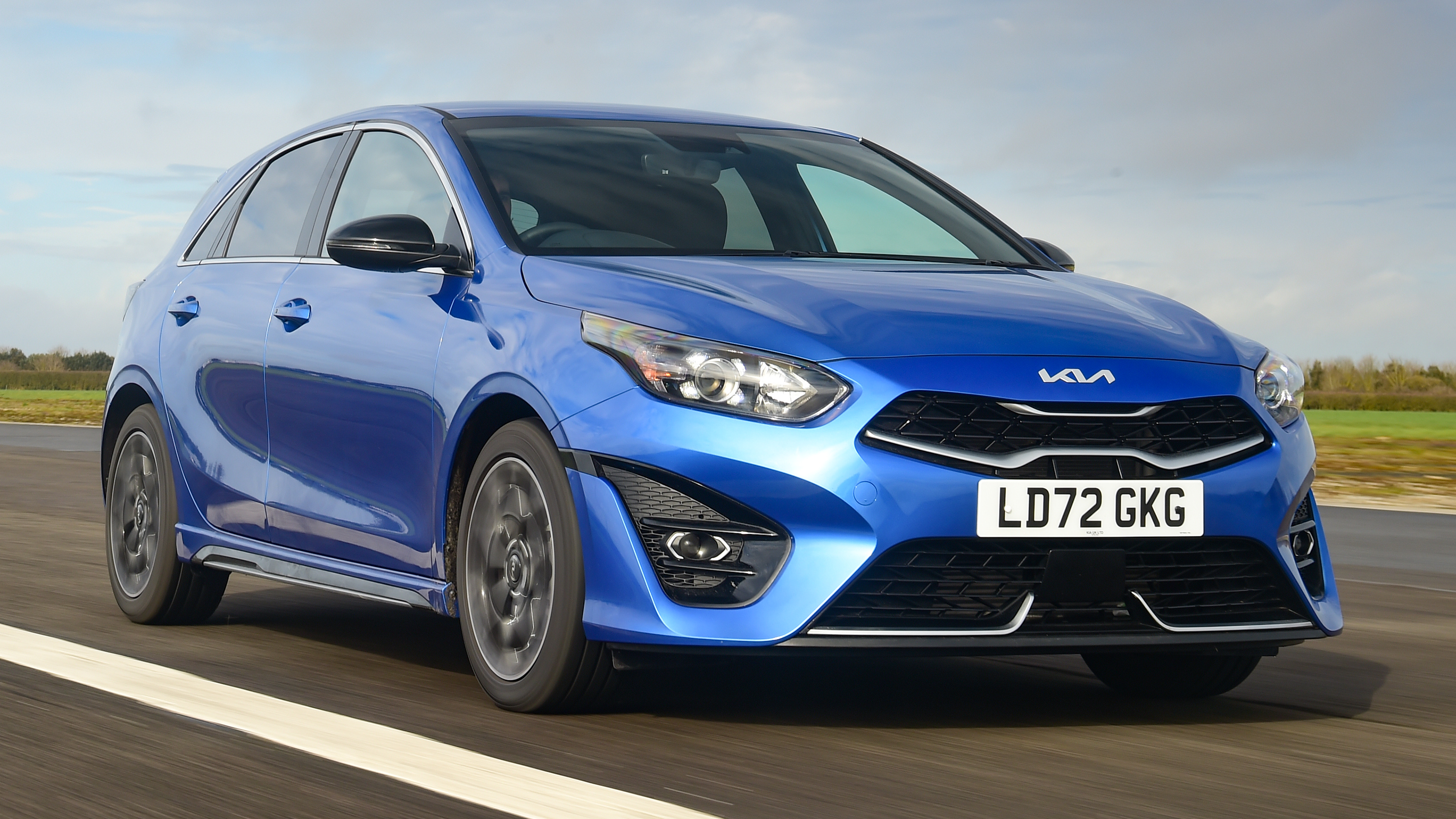 Kia Ceed - front tracking