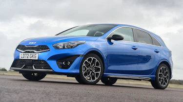 Kia Ceed - front static