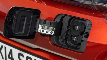 Kia Soul EV Urban - charging port