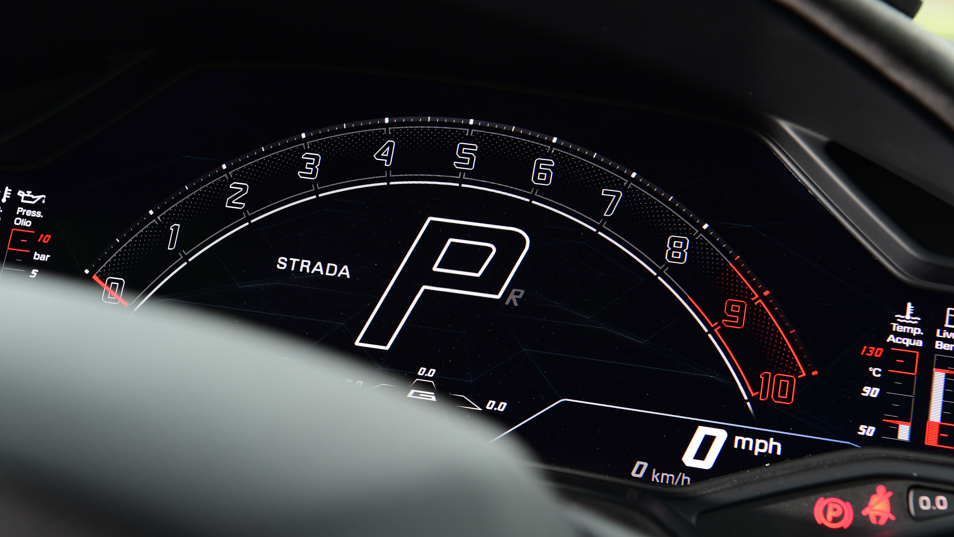 Lamborghini Huracan Tecnica - dials