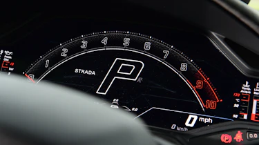 Lamborghini Huracan Tecnica - dials