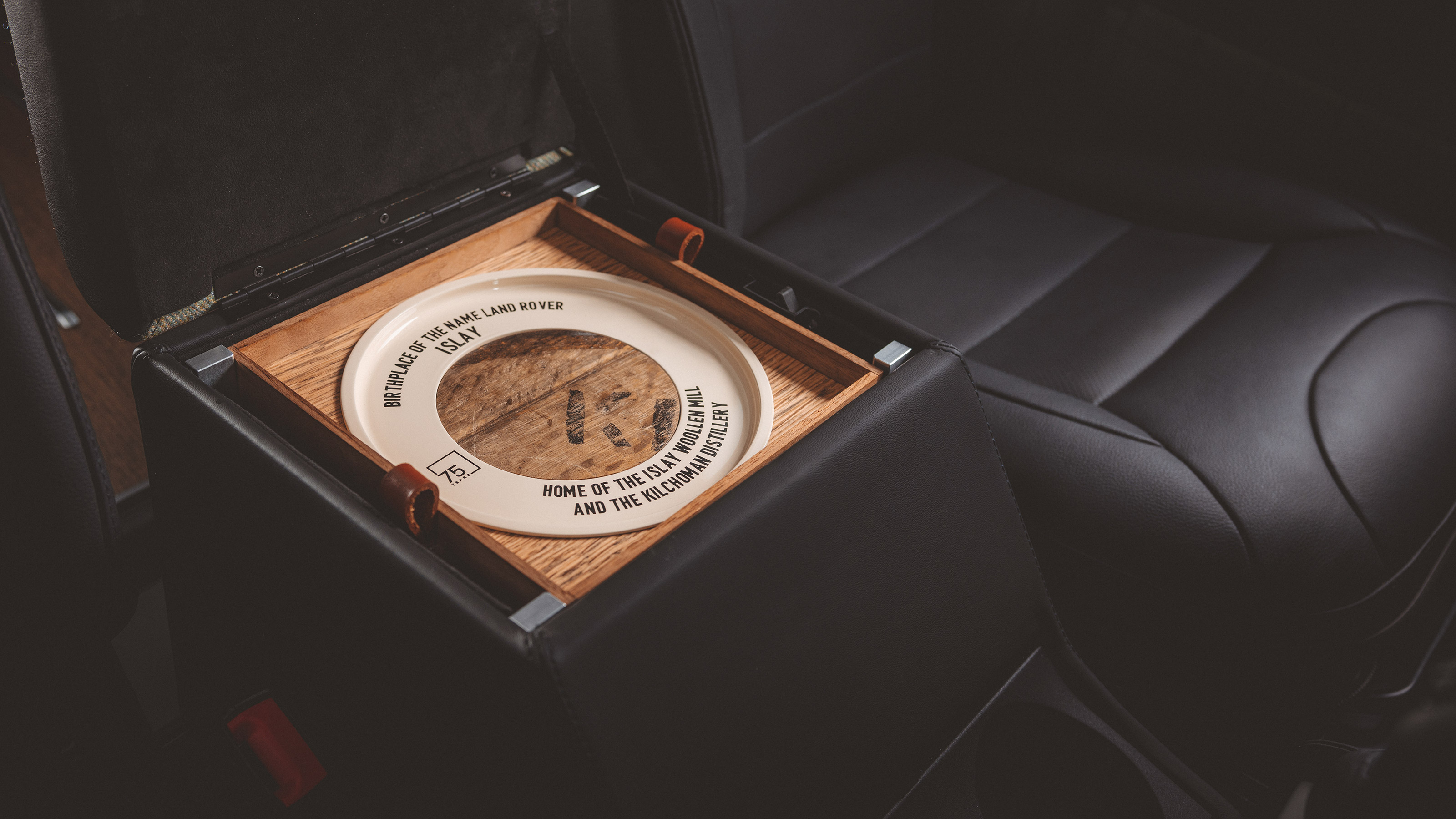 Land Rover Defender Works V8 Islay Edition
