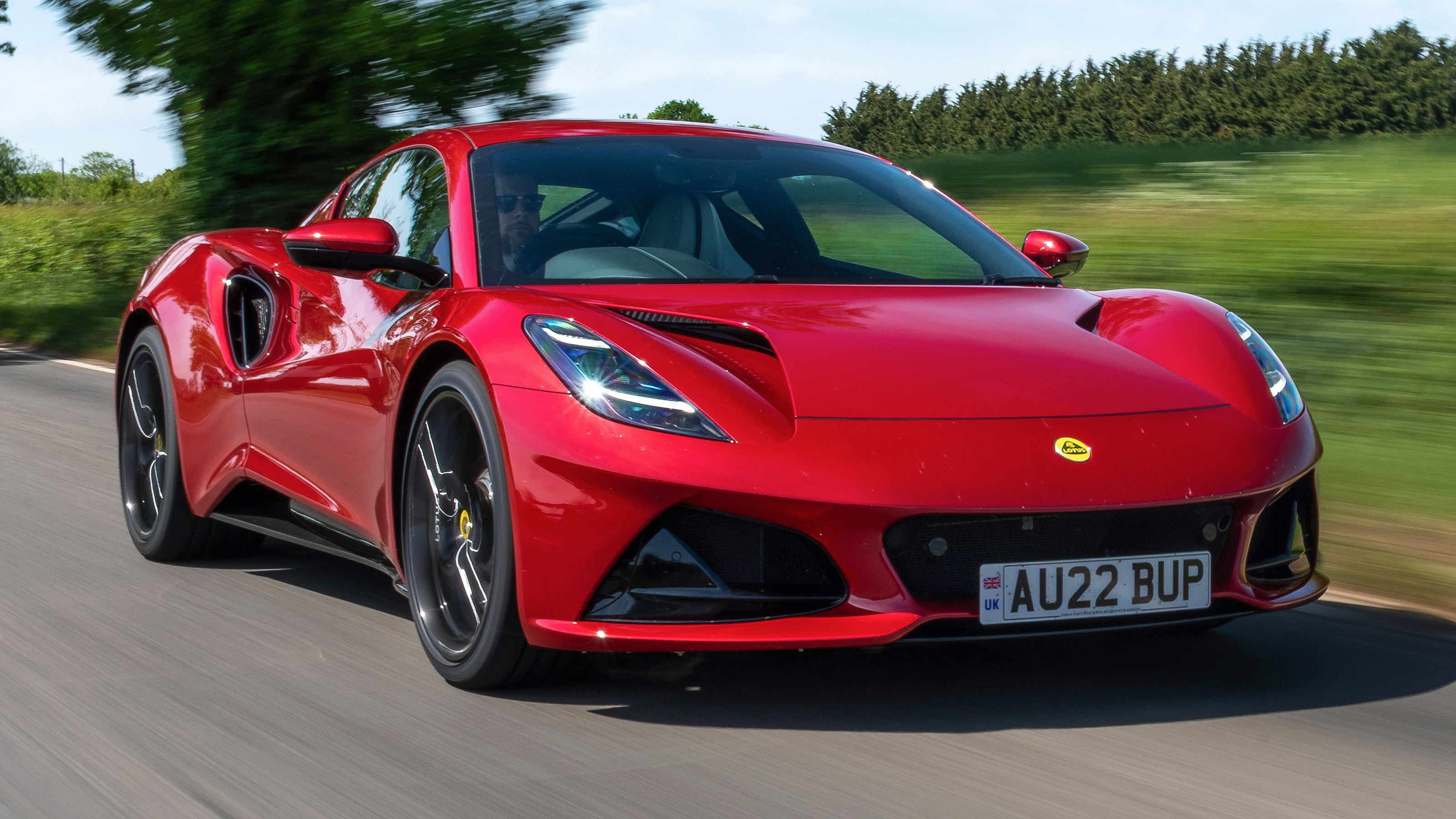 Lotus Emira - front tracking