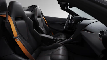 McLaren 750S - seats