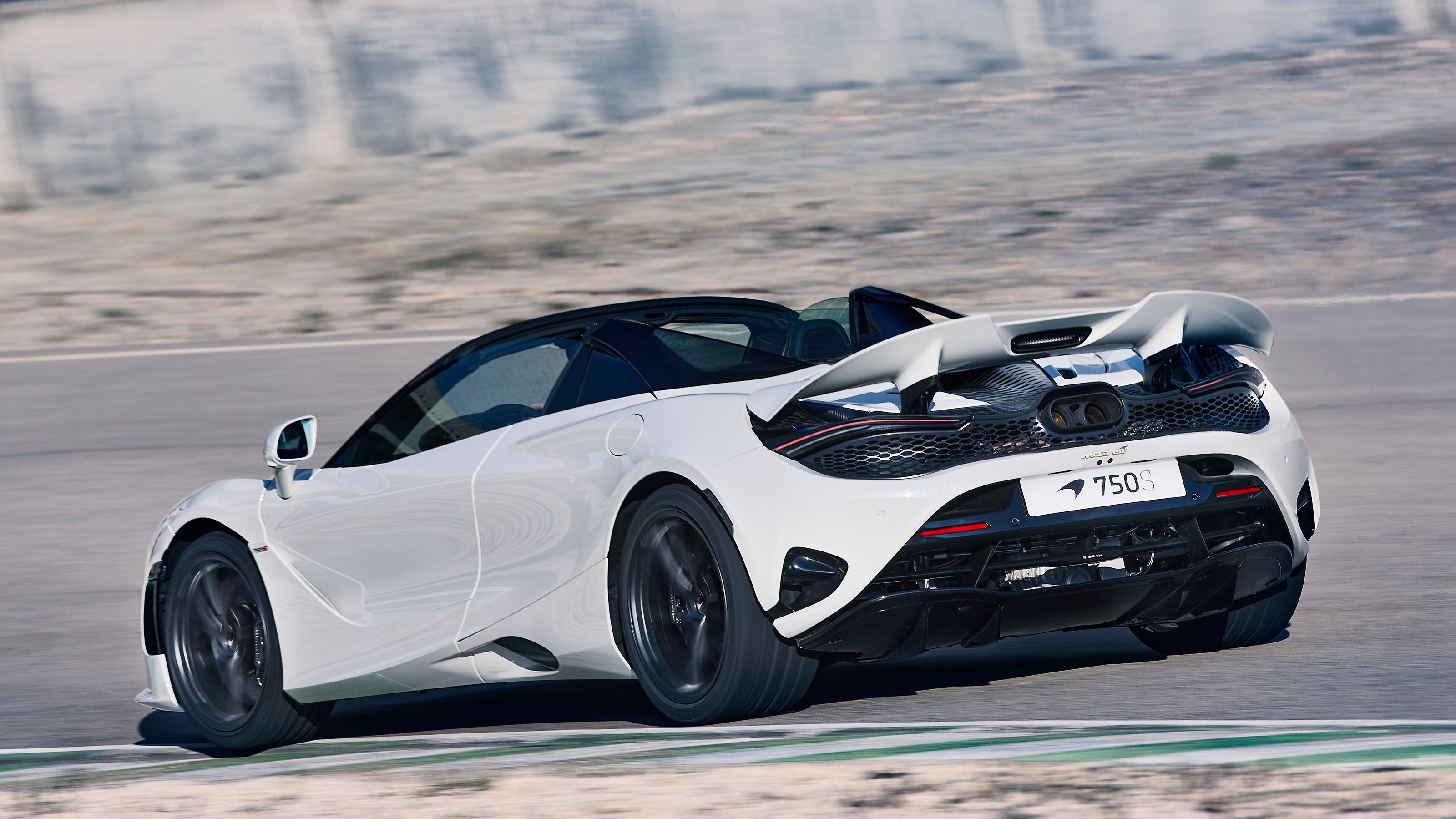 McLaren 750S Spider - rear