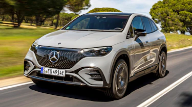 Mercedes EQE SUV - front tracking