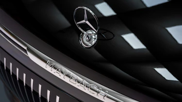 Mercedes-Maybach EQS SUV - badge