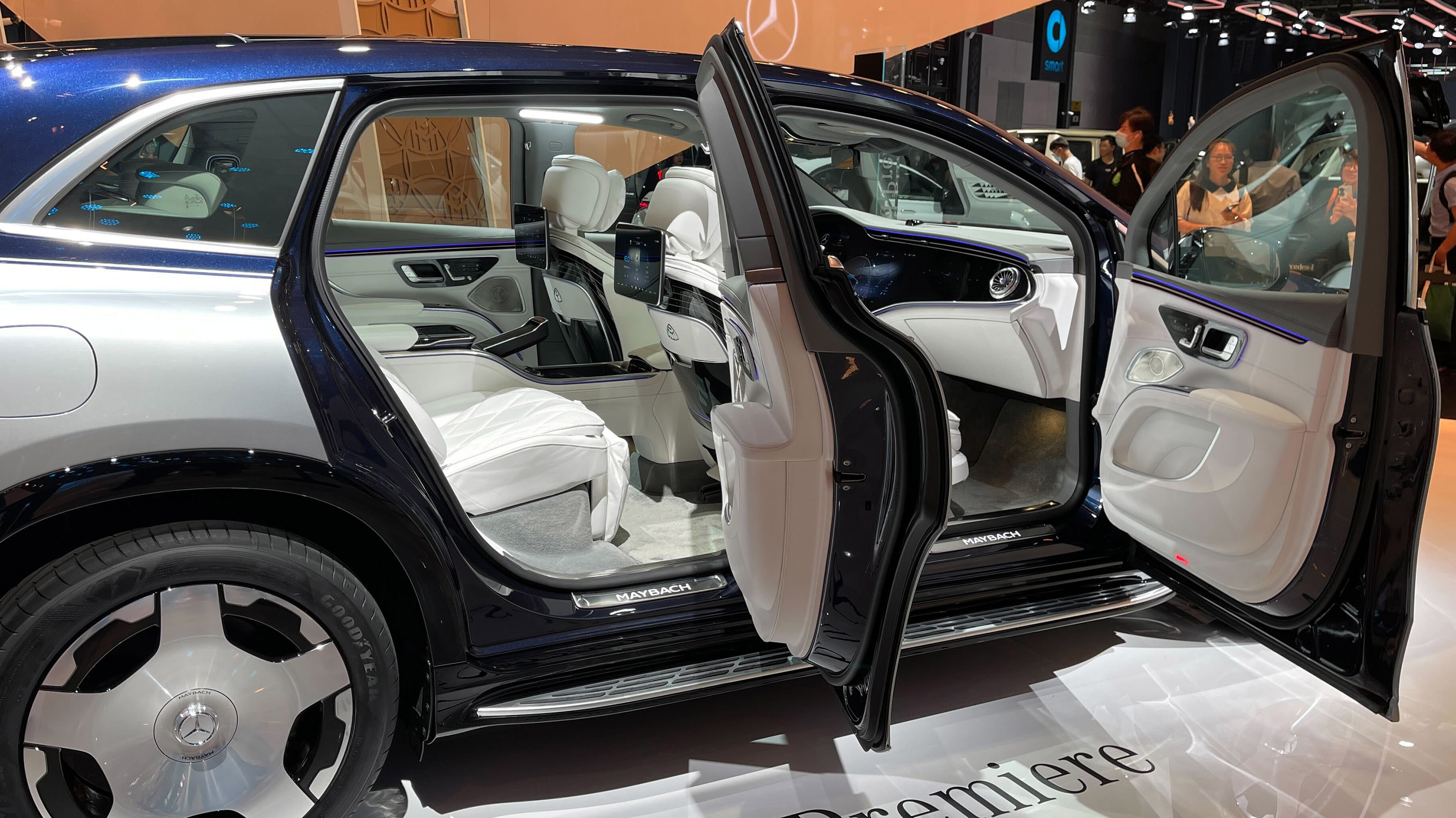 Mercedes-Maybach EQS Shanghai - inside