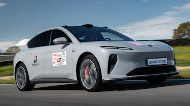 Nio ET5 - front