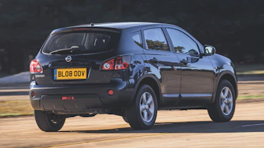 Nissan Qashqai Mk1 - rear action