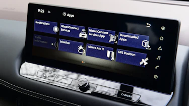 Nissan X-Trail - infotainment screen (apps menu)