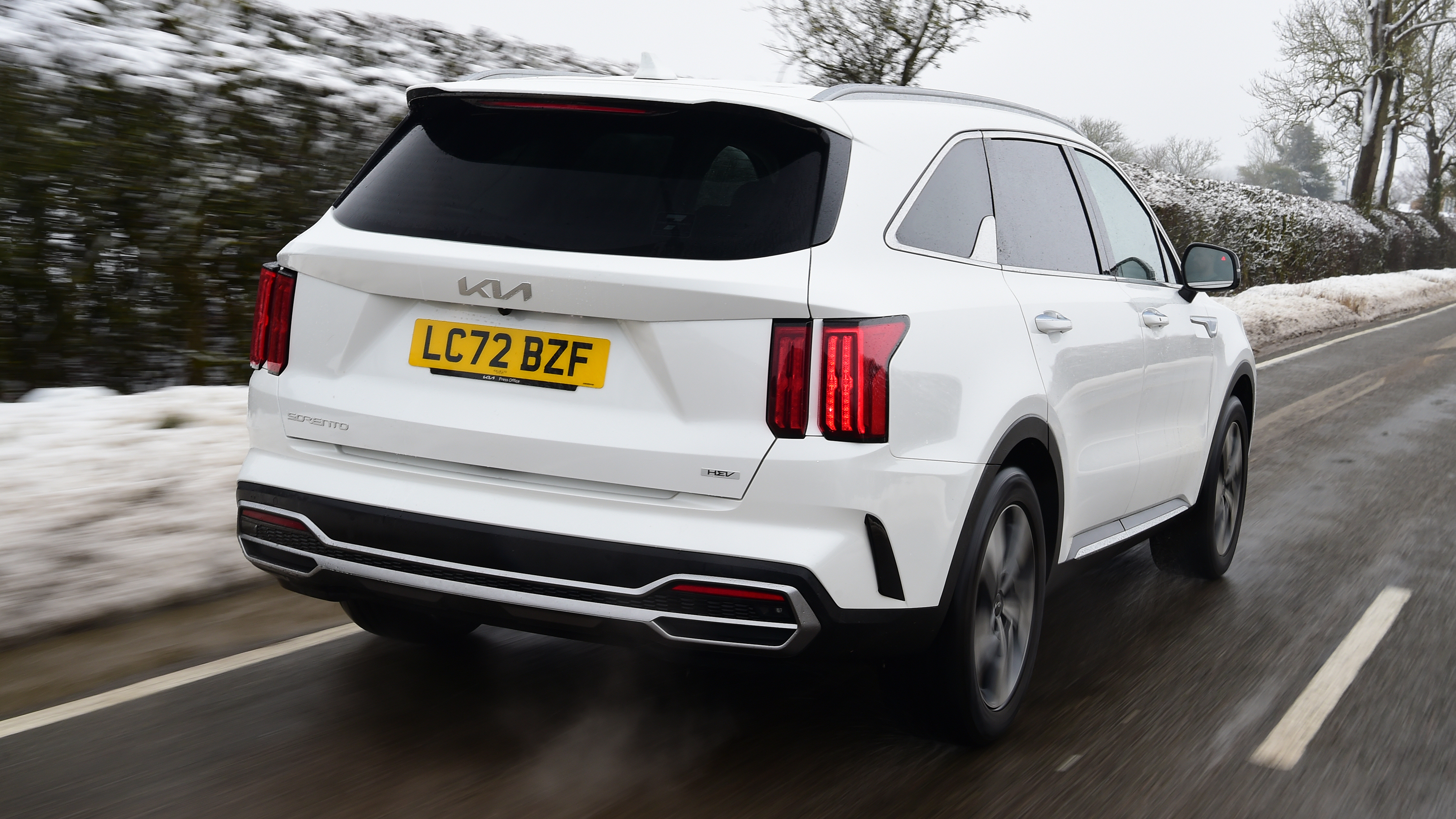 Kia Sorento - rear tracking