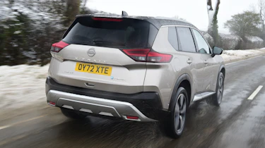 Nissan X-Trail - rear tracking