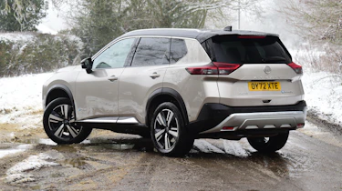 Nissan X-Trail - rear static
