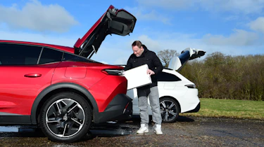 Peugeot 308 and 408 - Pete Baiden loading boots