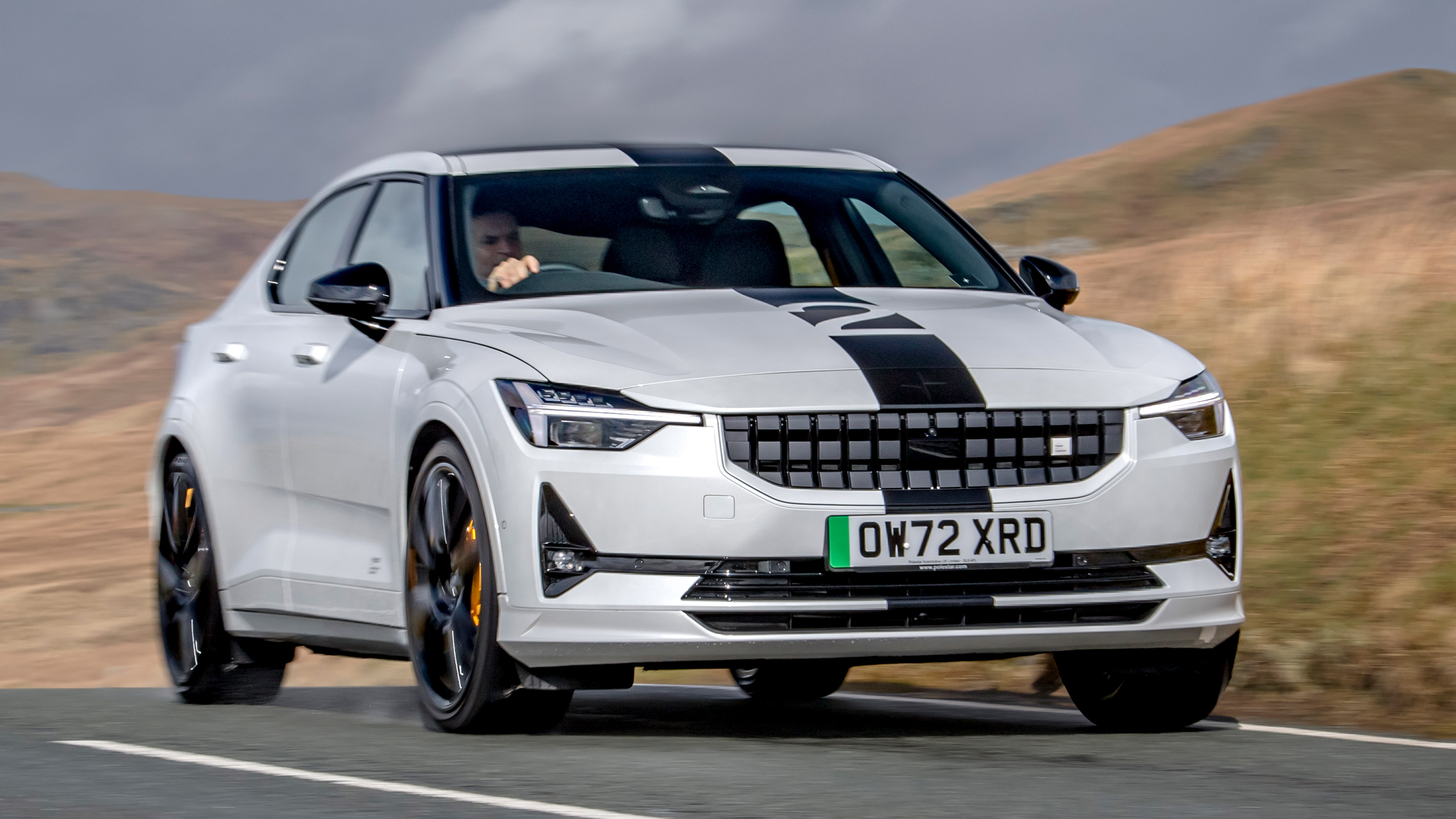 Polestar 2 BST Edition 270 - front cornering