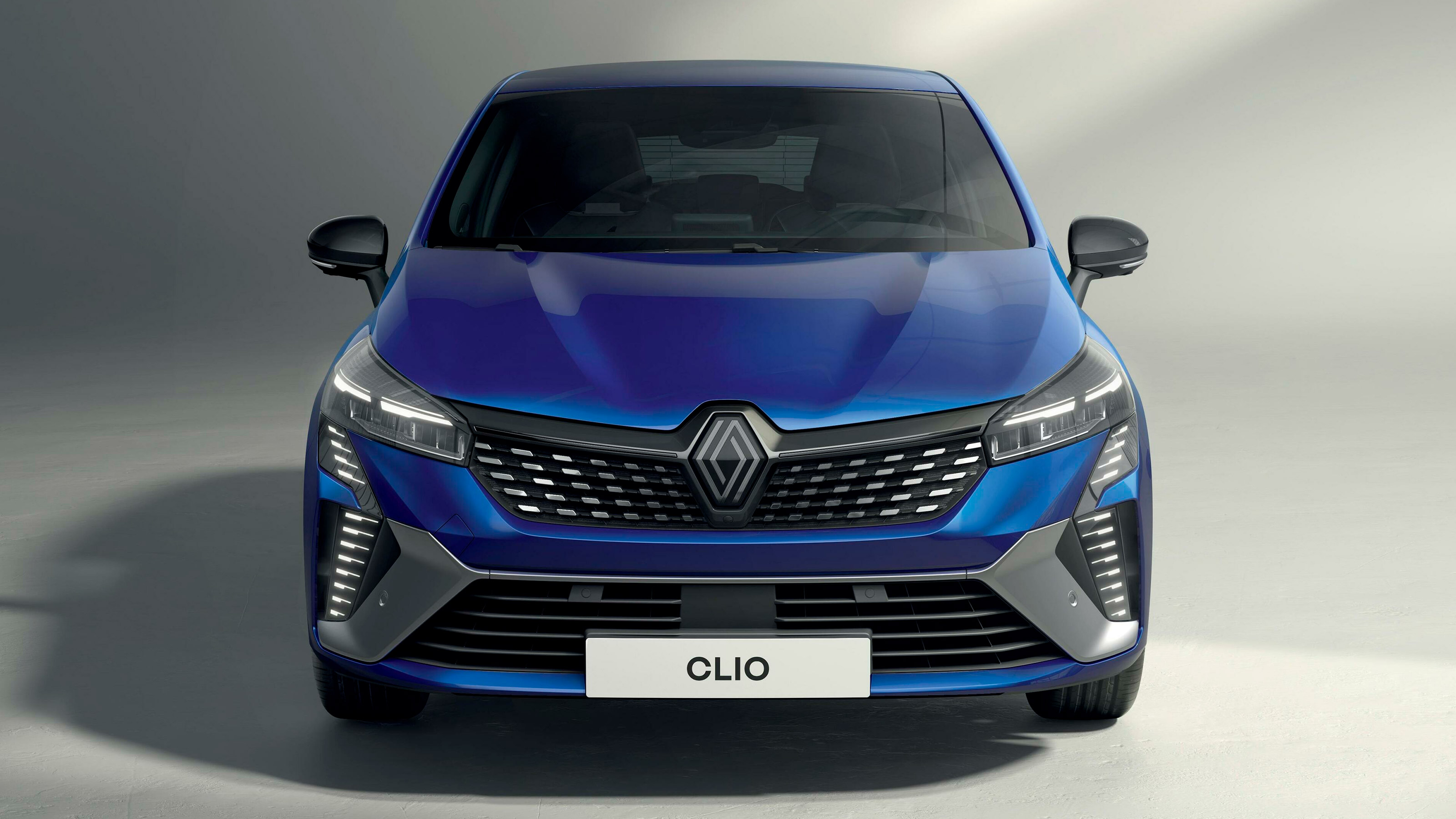 Renault Clio facelift - full front blue